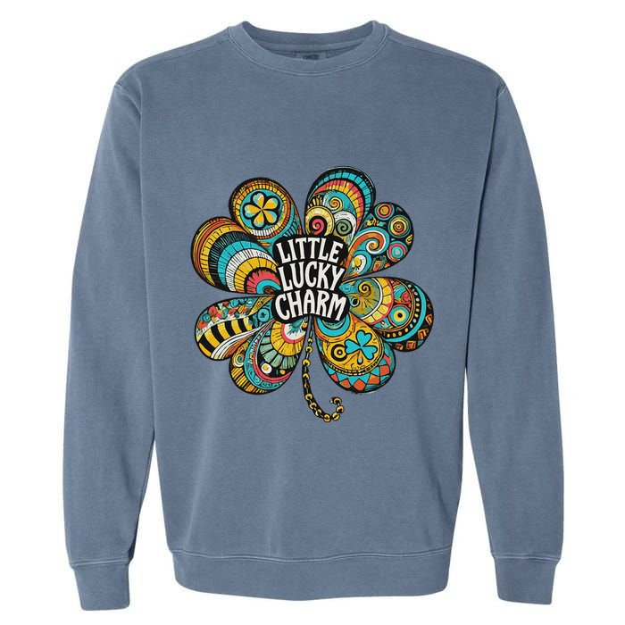 Boho Lucky Charm St. PatrickS Day Retro Four Leaf Clover Garment-Dyed Sweatshirt