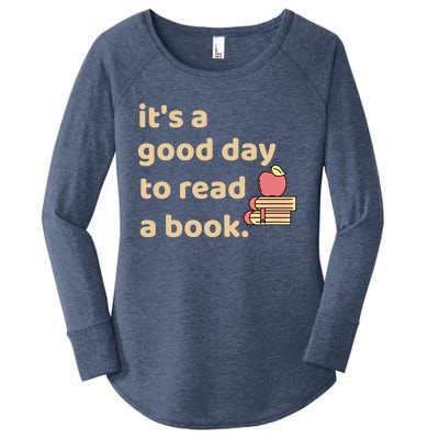 Book Lovers Funny Reading It's A Good Day To Read A Book Cute Gift Women's Perfect Tri Tunic Long Sleeve Shirt