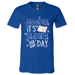 Bookworm Library Librarian Hooray ItS Library Day Gift V-Neck T-Shirt