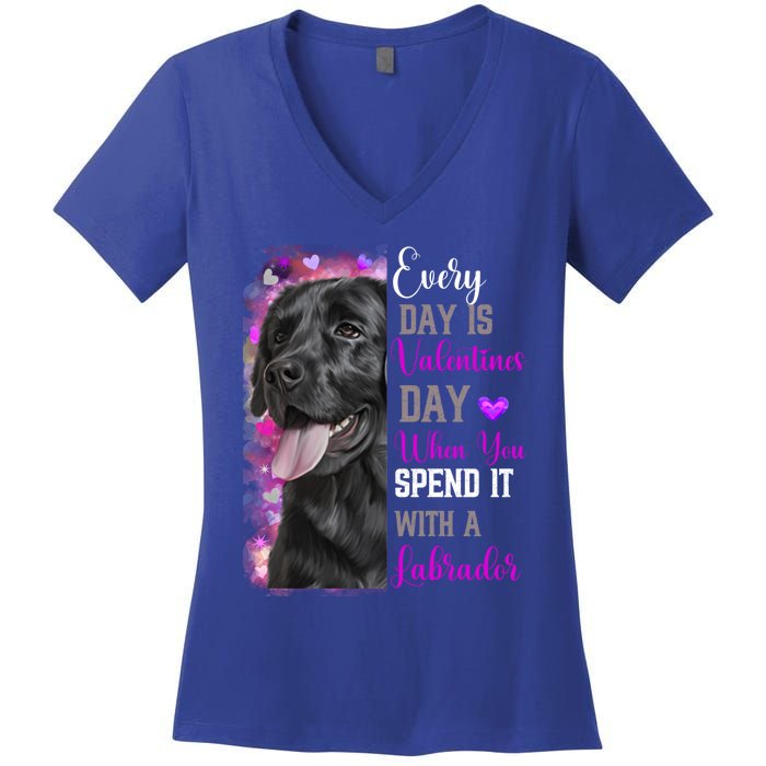 Black Lab Mom Funny Valentines Day Dog Lovers Labrador Cute Gift Women's V-Neck T-Shirt