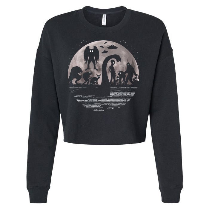 Bigfoot Loch Ness Monster Mothman And Aliens! Funny Cryptid Cropped Pullover Crew