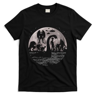 Bigfoot Loch Ness Monster Mothman And Aliens! Funny Cryptid T-Shirt