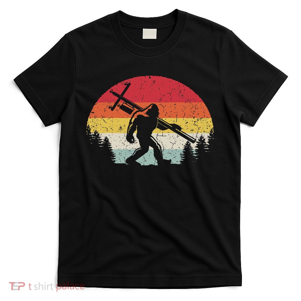 Bigfoot Lineman Power Electrician Funny Sasquatch Lineworker T-Shirt