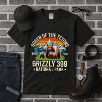 Bear Lovers Queen Of The Tetons Grizzly 399 National Park Tall T-Shirt