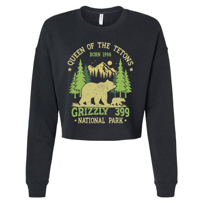 Bear Lovers Queen Of The Tetons Grizzly 399 National Park Cropped Pullover Crew