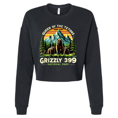 Bear Lovers Queen Of The Tetons Grizzly 399 National Park Cropped Pullover Crew