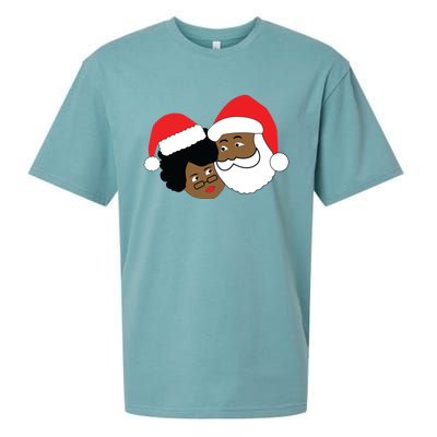 Black Loving Santa Claus And Mrs Claus Ethnic Christmas Meaningful Gift Sueded Cloud Jersey T-Shirt