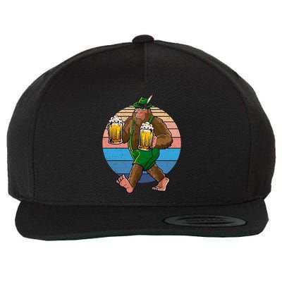 Bigfoot Lederhosen Vintage Oktoberfest Prost Beer Wool Snapback Cap