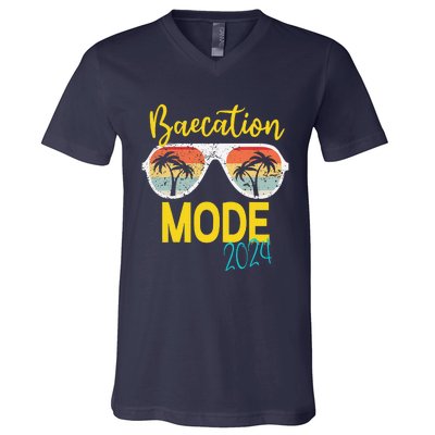 Baecations Mode 2024 Matching Couples Trip Beach Vacation V-Neck T-Shirt