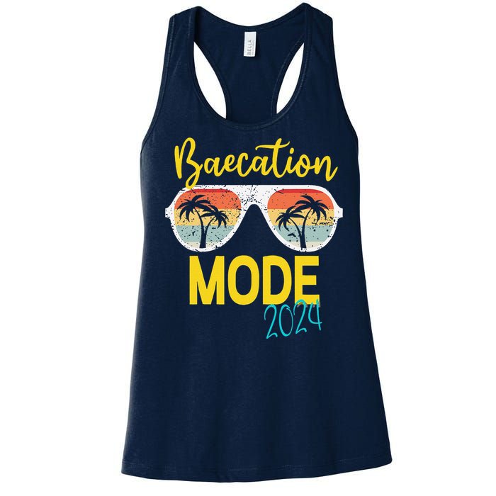 Baecations Mode 2024 Matching Couples Trip Beach Vacation Women's Racerback Tank