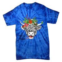 Be Merry And Bright Christmas Highland Cow Farming Farmer Tie-Dye T-Shirt