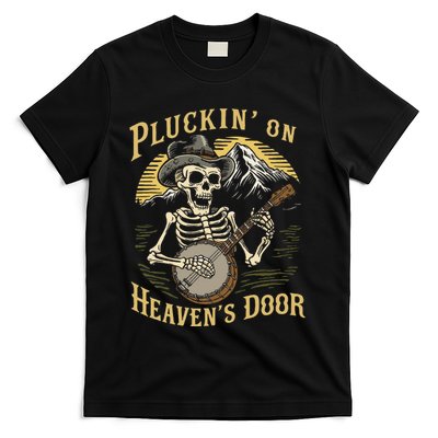 Bluegrass Music Banjo Skeleton Pluckin On Heavens Door T-Shirt