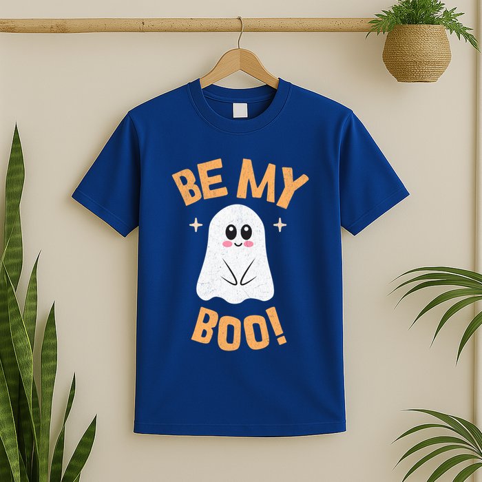 Be My Boo! Cute Shy Funny Halloween Ghost Funny Gift T-Shirt