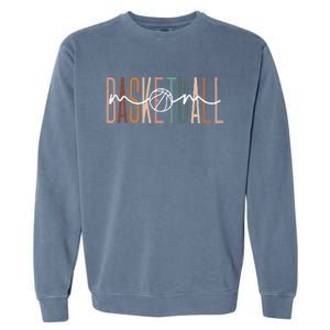 Basketball Mom Basketball Mama Cute Mom Life Basketball Garment-Dyed Sweatshirt