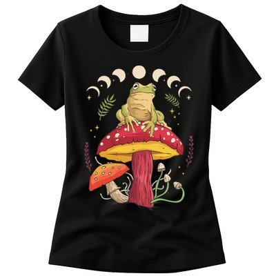 Boho Mushrooms & Frog Cottage Core Aesthetic Goblincore Womens T-Shirt