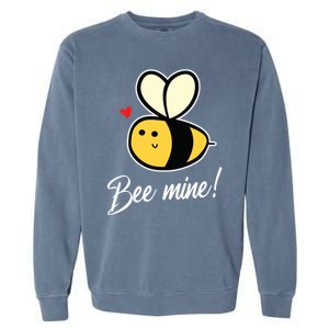 Bee Mine For Couples Heart Lovee Valentines Day Gift Garment-Dyed Sweatshirt