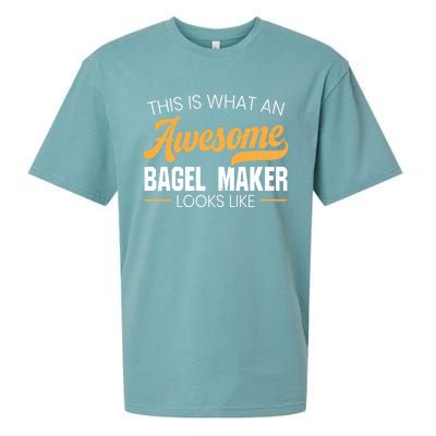 Bagel Maker Foodie Bread Bakery Food Jewish Sesame Sead Gift Sueded Cloud Jersey T-Shirt