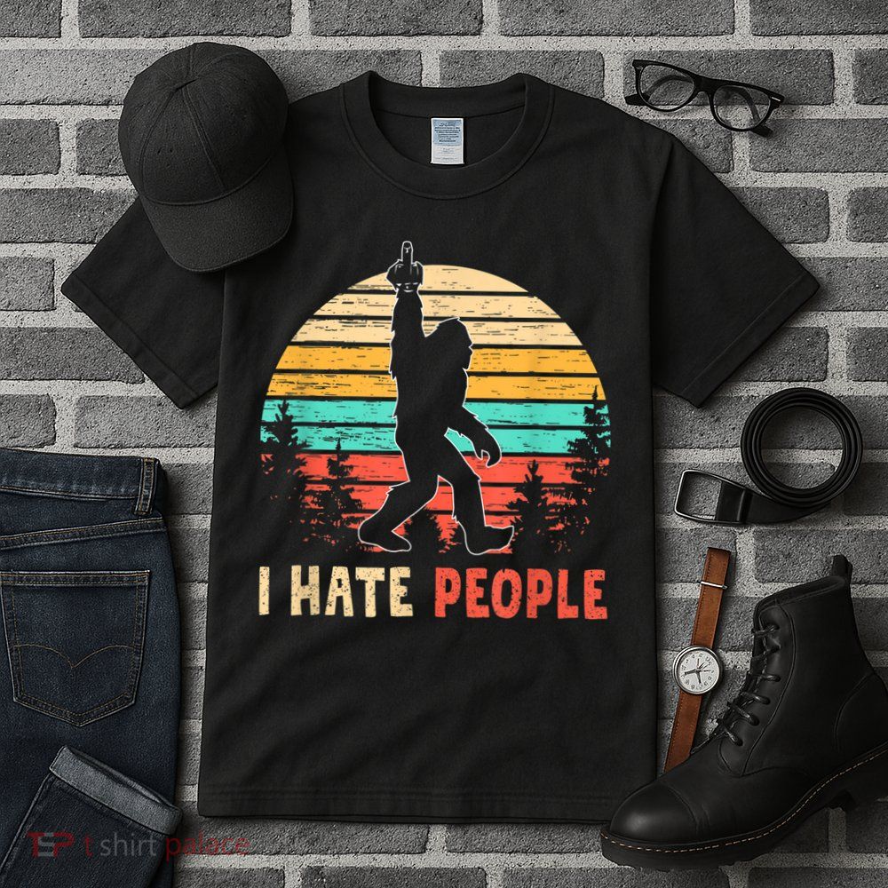 Bigfoot Middle Finger I Hate People Abduction Sasquatch Tall T-Shirt