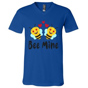 Bee Mine Honeybee Bee Pun Love Couple Valentine's Day Cool Gift V-Neck T-Shirt