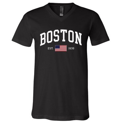 Boston Massachusetts July 4th Us Flag Retro Throwback V-Neck T-Shirt