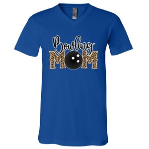 Bowling Mom Leopard Print Proud Bowling Mother Gift V-Neck T-Shirt