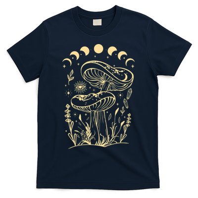 Boho Mushrooms Minimalism Cottage Core Aesthetic Goblincore T-Shirt