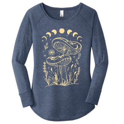 Boho Mushrooms Minimalism Cottage Core Aesthetic Goblincore Women's Perfect Tri Tunic Long Sleeve Shirt