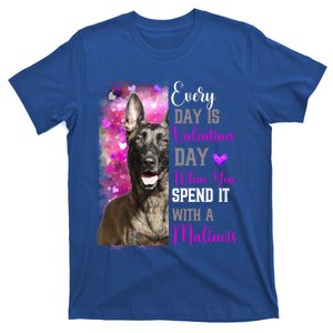 Belgium Malinois Mom Funny Valentines Day Dog Lovers Cool Gift T-Shirt