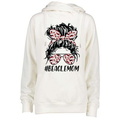 Beagle Mom Messy Bun Hair Dog Mama Pet Owner Mothers Day Womens Funnel Neck Pullover Hood