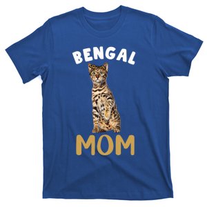 Bengal Mom Mama Cat Lover Owner Leopard Print Kitty Kitten Funny Gift T-Shirt