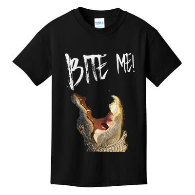 Bite Me! Printed Alligator Vintage Kids T-Shirt