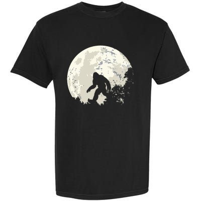 Bigfoot Moon Sasquatch I Believe In Bigfoot Garment-Dyed Heavyweight T-Shirt