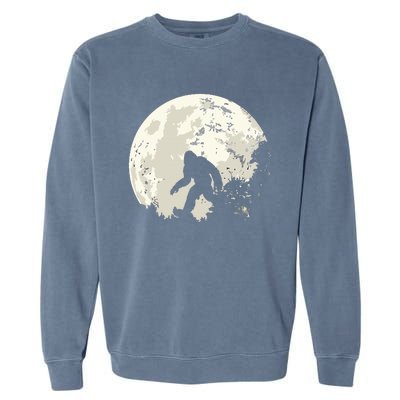 Bigfoot Moon Sasquatch I Believe In Bigfoot Garment-Dyed Sweatshirt