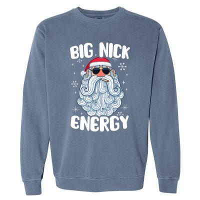 Big Nick Energy Retro Funny Santa Face Christmas Cool Gift Garment-Dyed Sweatshirt