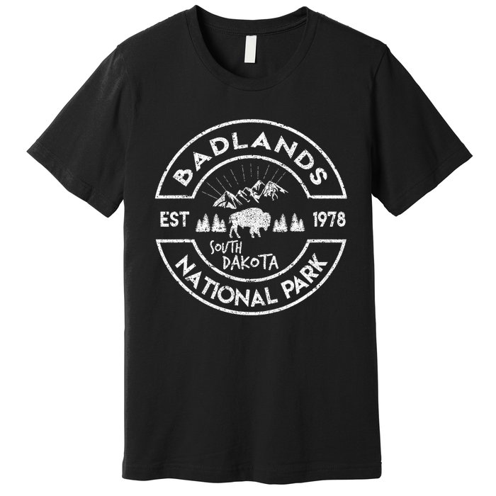 Badlands National Park Retro Hiking Vintage South Dakota Premium T-Shirt