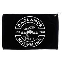 Badlands National Park Retro Hiking Vintage South Dakota Grommeted Golf Towel