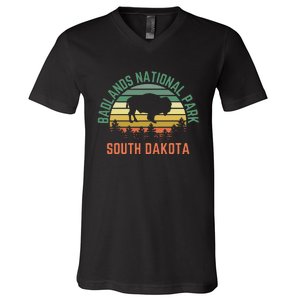 Badlands National Park South Dakota Buffalo Retro Sunset V-Neck T-Shirt