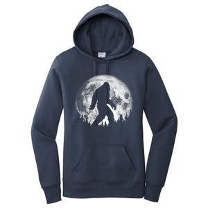 Bigfoot Night Stroll! Cool Full Moon & Trees Sasquatch Women's Pullover Hoodie