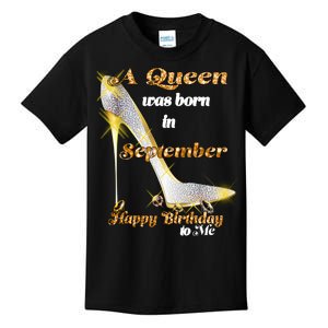 Born In August Birthday Queen Kids T-Shirt