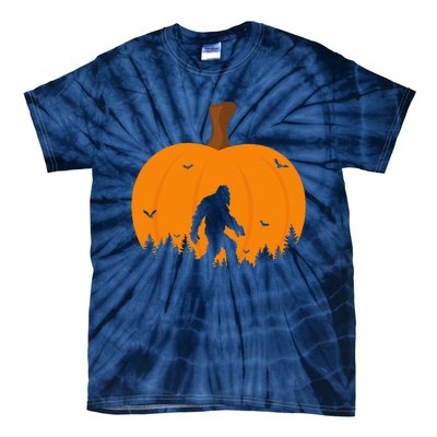 Bigfoot Or Sasquatch & Bats Halloween Pumpkin Spooky Sunset Tie-Dye T-Shirt