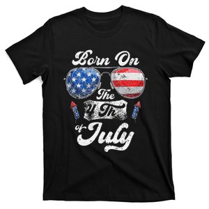 Born On The 4th Of July Birthday Independence Day T-Shirt