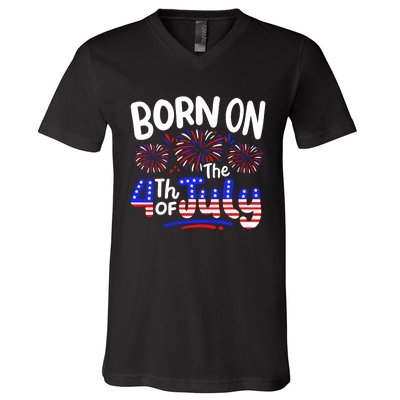 Born On The 4th Of July Birthday Party Usa V-Neck T-Shirt