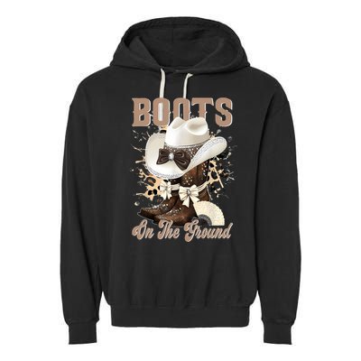 Boots On The Ground Black Cowgirl Western Where Them Fans  Garment-Dyed Fleece Hoodie