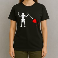 Blackbeard Pirate Flag Jolly Roger Skeleton T-Shirt