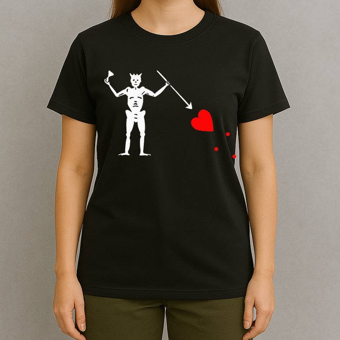 Blackbeard Pirate Flag Jolly Roger Skeleton T-Shirt
