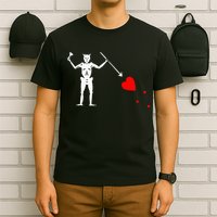 Blackbeard Pirate Flag Jolly Roger Skeleton T-Shirt