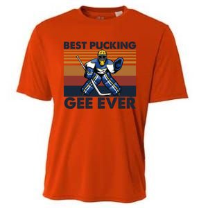 Best Pucking Gee Ever Funny Hockey Grandpa Saying Gift Cooling Performance Crew T-Shirt