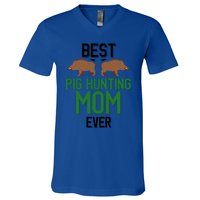 Best Pig Hunting Mom Ever Boar Hunter Mom Gift V-Neck T-Shirt