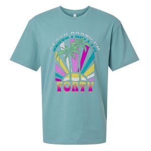 Beach Party I’M Forty Retro Sun Beach Sueded Cloud Jersey T-Shirt