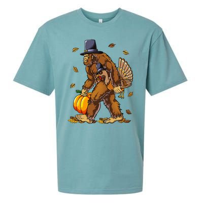 Bigfoot Pilgrim Turkey Pumpkin Thanksgiving Day Sueded Cloud Jersey T-Shirt